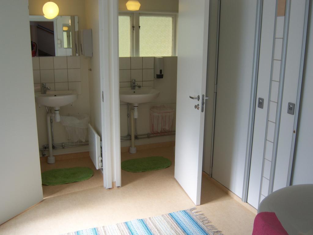 Stf Vandrarhem Mangelgarden Söderköping Zimmer foto